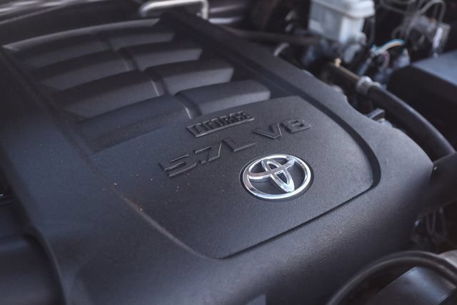 Used 2015 Toyota Sequoia Limited AWD/4WD image 65