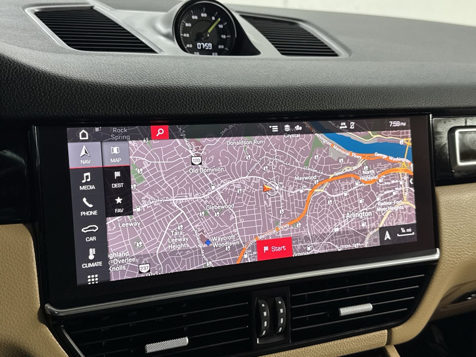 Used 2021 Porsche Cayenne E-Hybrid AWD/4WD image 32