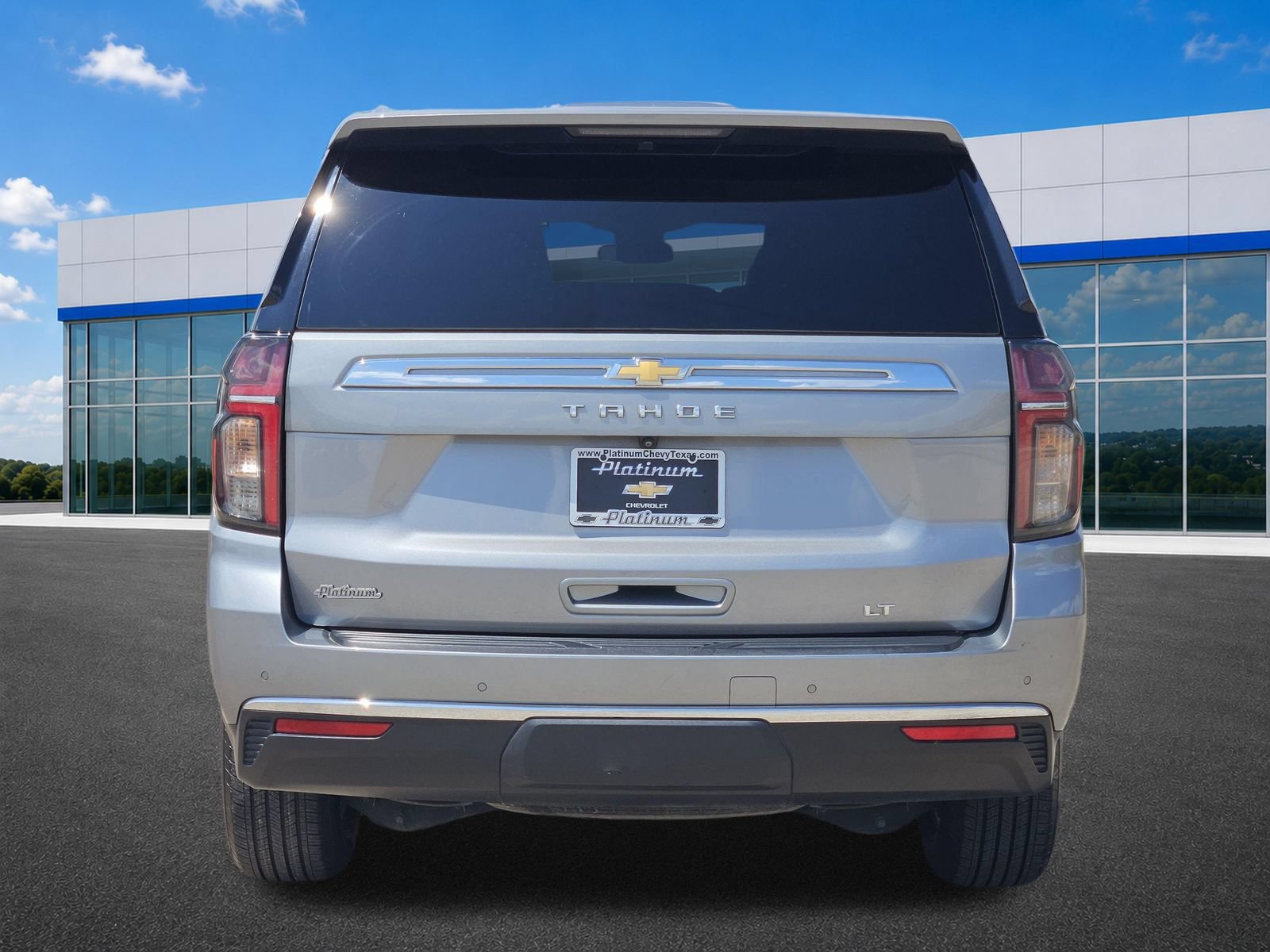 Used 2023 Chevrolet Tahoe LT AWD/4WD image 8