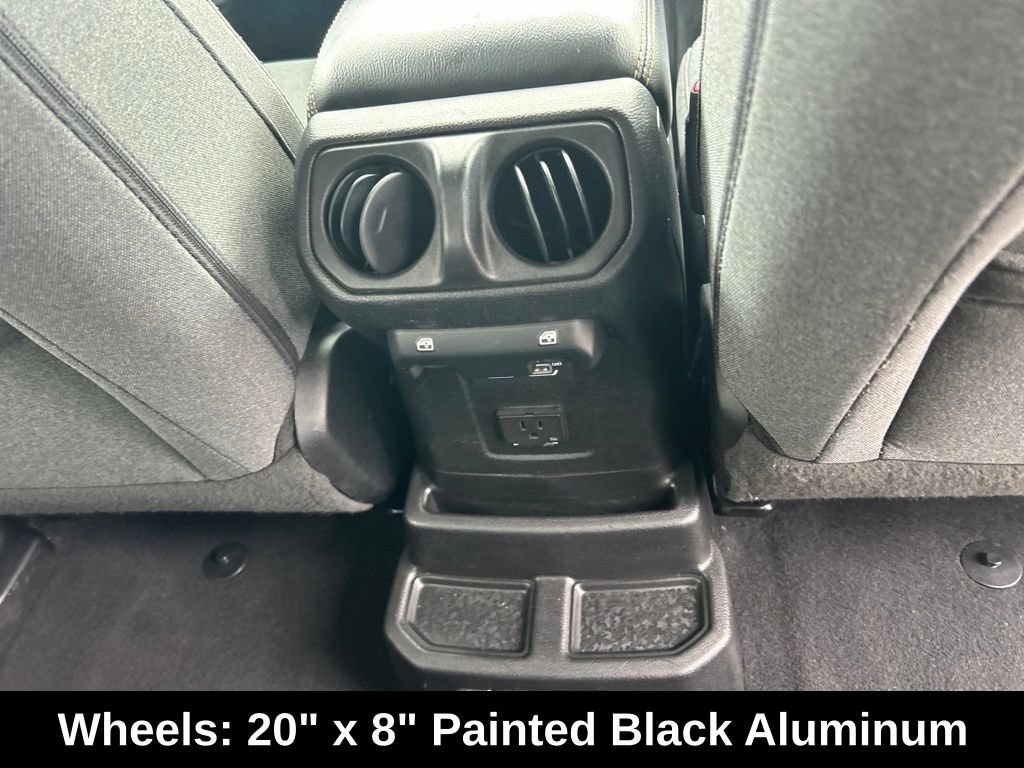 Used 2024 Jeep Wrangler Unlimited Sahara AWD/4WD image 30