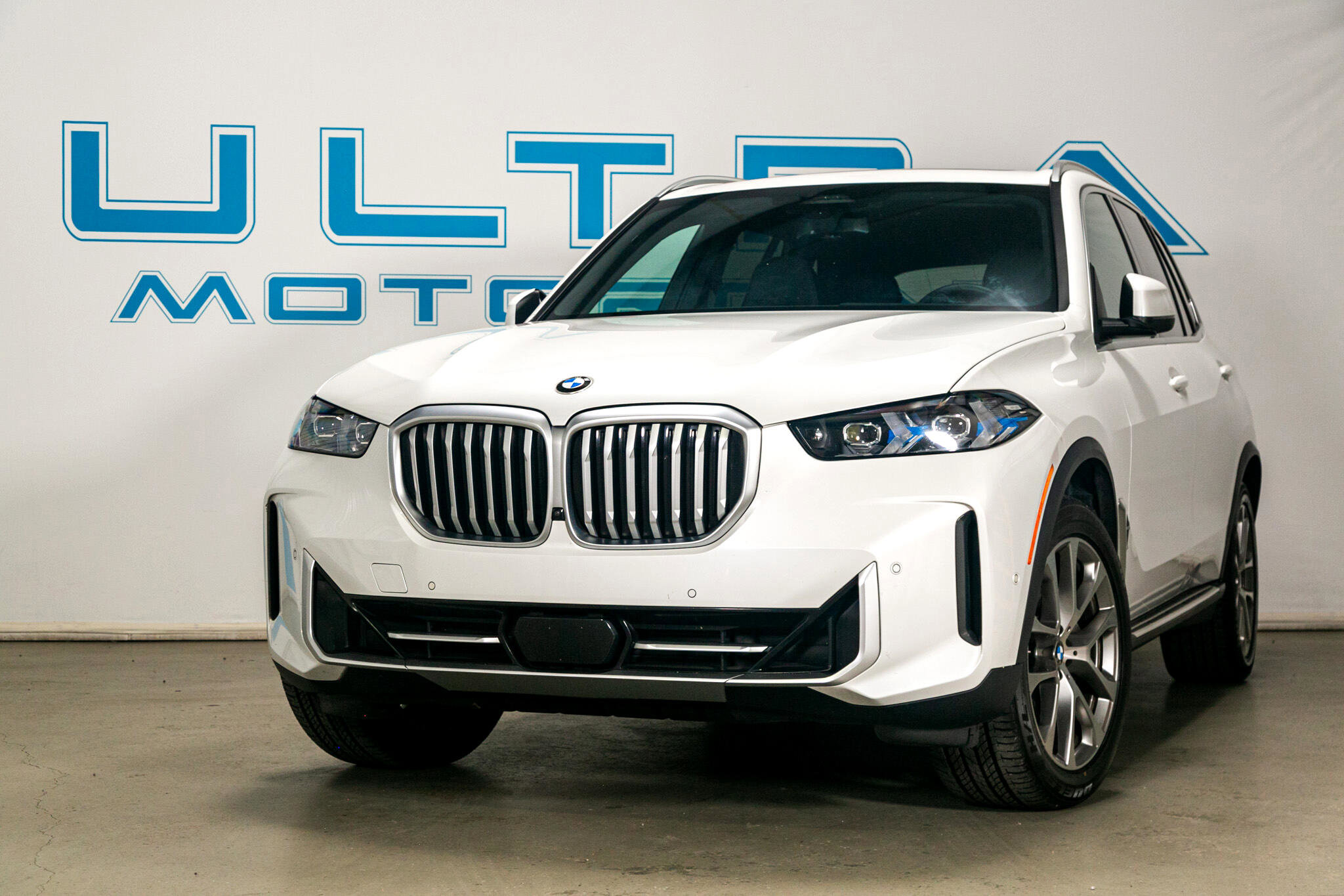 Used 2024 BMW X5 sDrive40i image 7