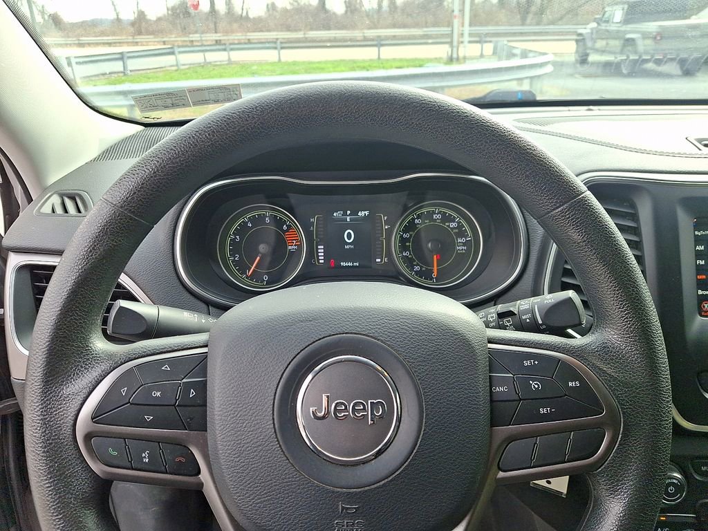 Used 2020 Jeep Cherokee Latitude image 19