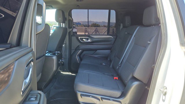 Used 2023 Chevrolet Suburban LS RWD image 24