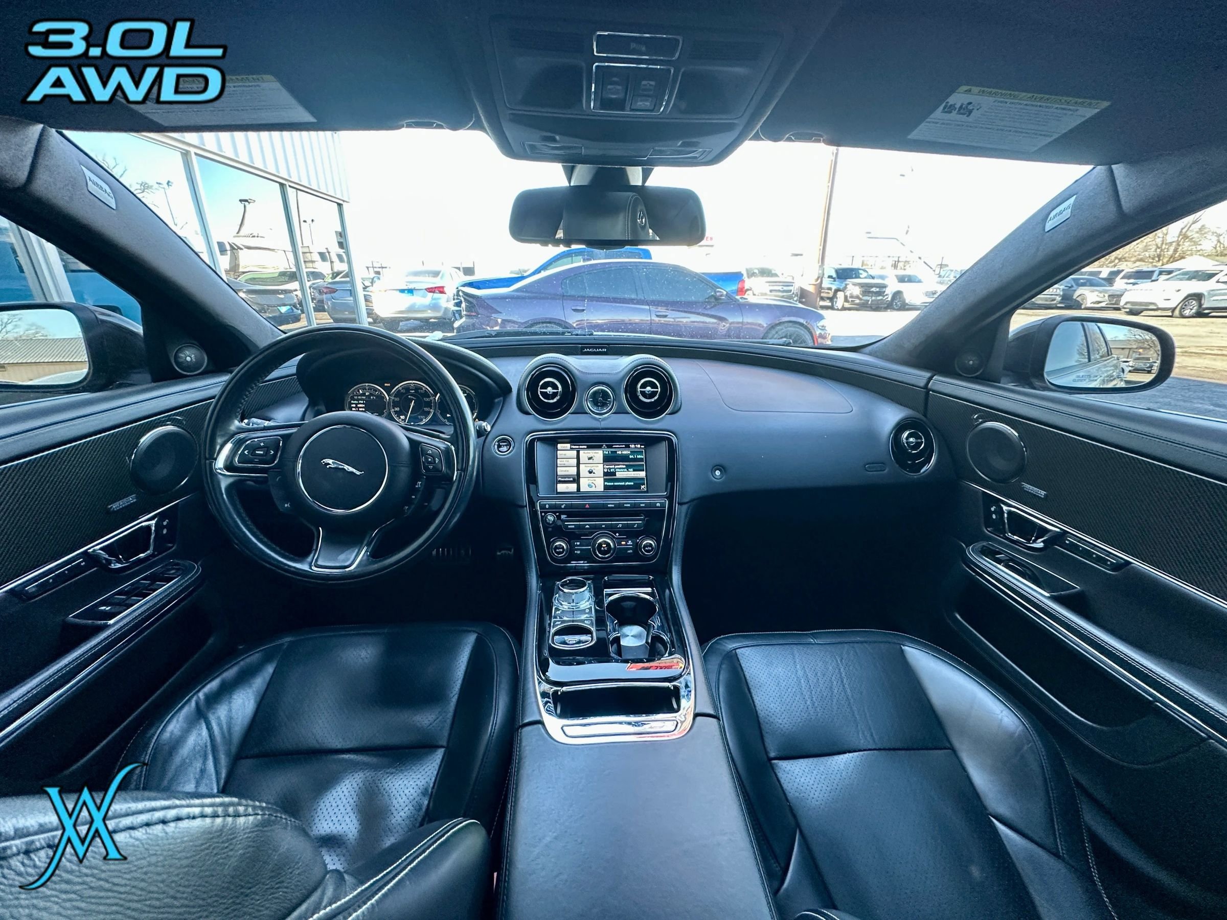 Used 2015 Jaguar XJ AWD image 31