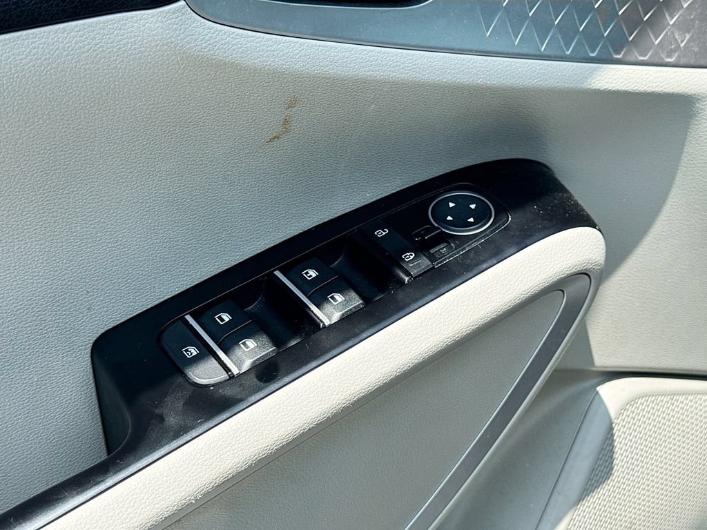 Certified 2021 Kia Soul LX FWD image 20