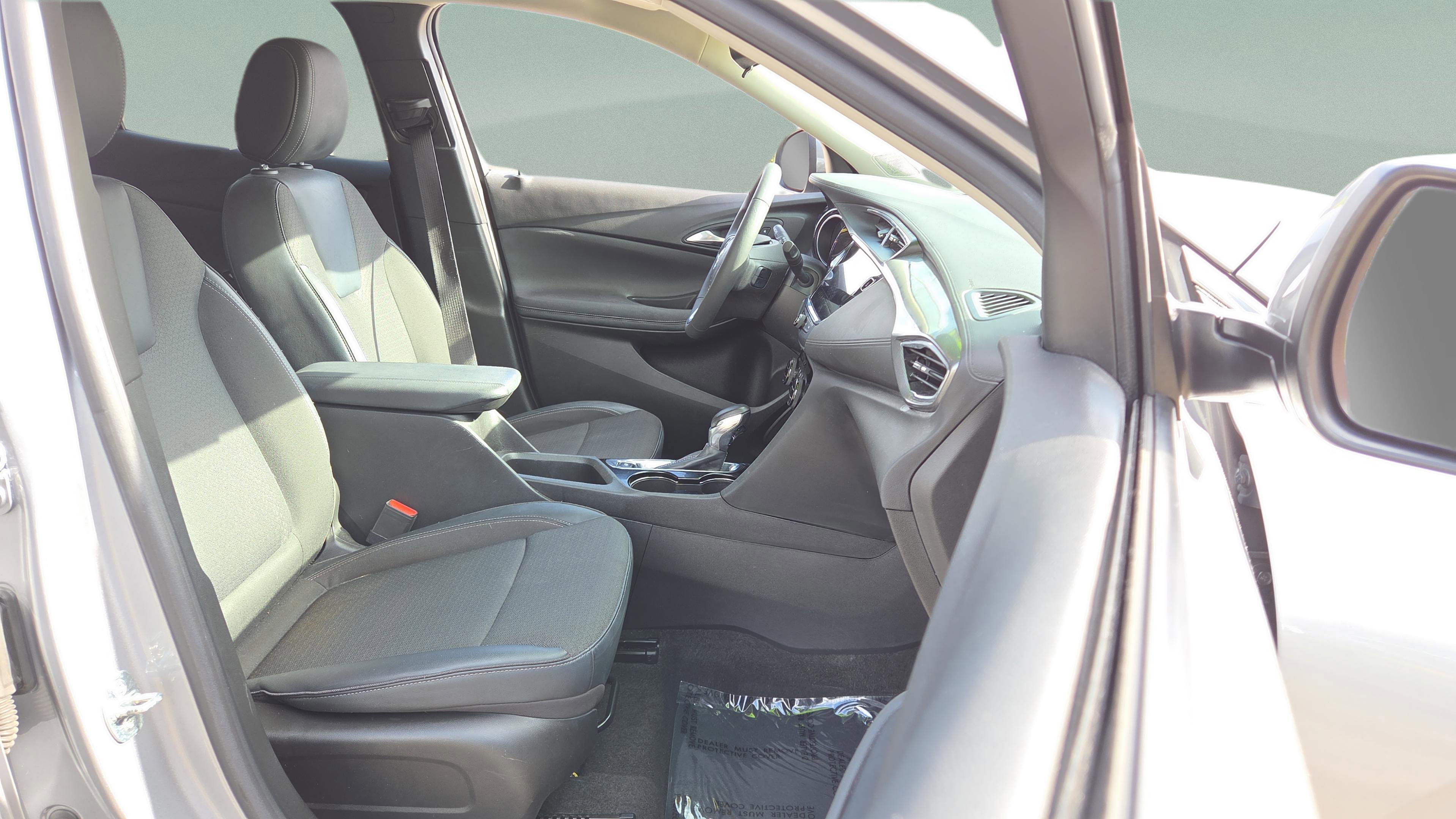 Used 2023 Buick Encore GX Select image 20