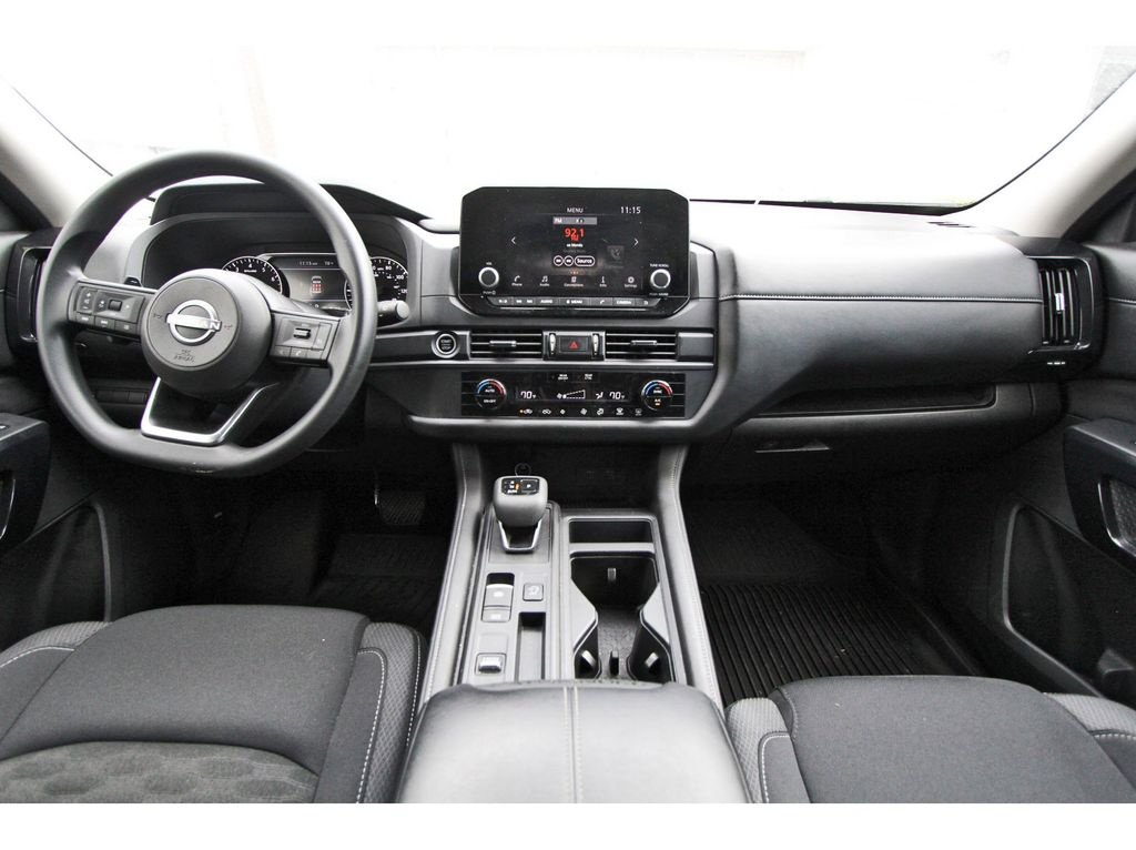Certified 2024 Nissan Pathfinder S FWD image 9