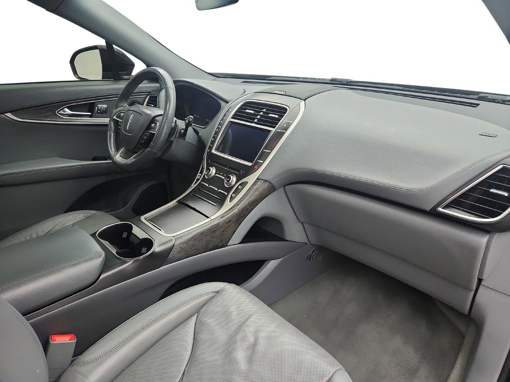 Used 2019 Lincoln Nautilus Reserve image 27