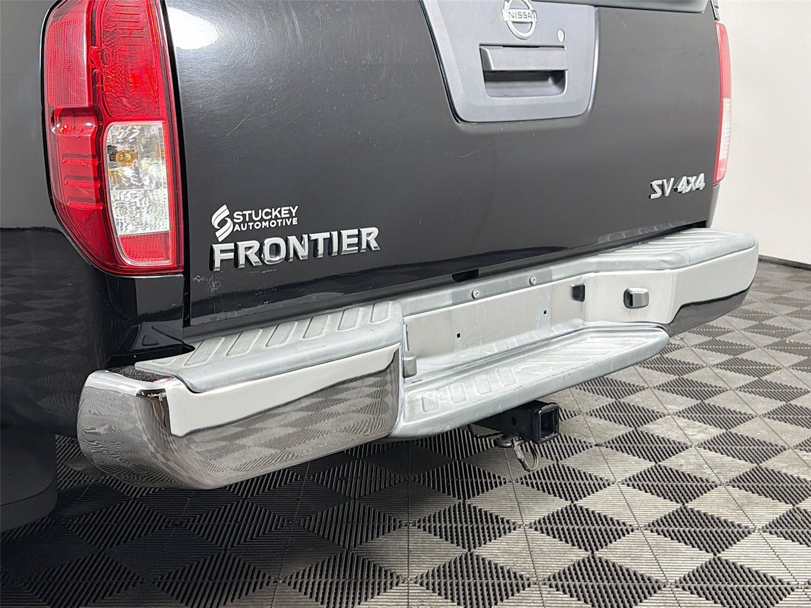 Used 2015 Nissan Frontier SV AWD/4WD image 37