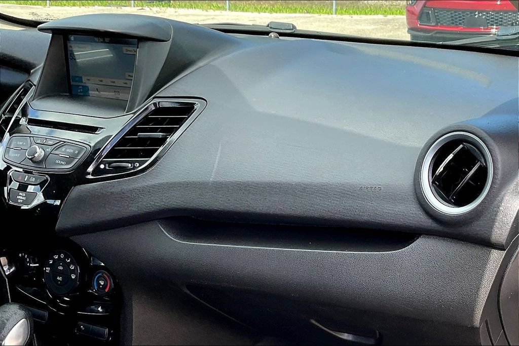 Used 2019 Ford Fiesta SE w/ Equipment Group 201A FWD image 23