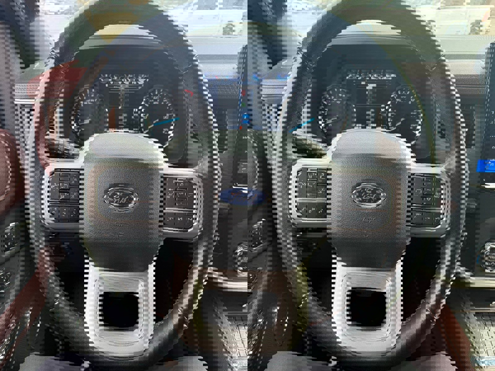 Used 2023 Ford Expedition Max Limited image 17