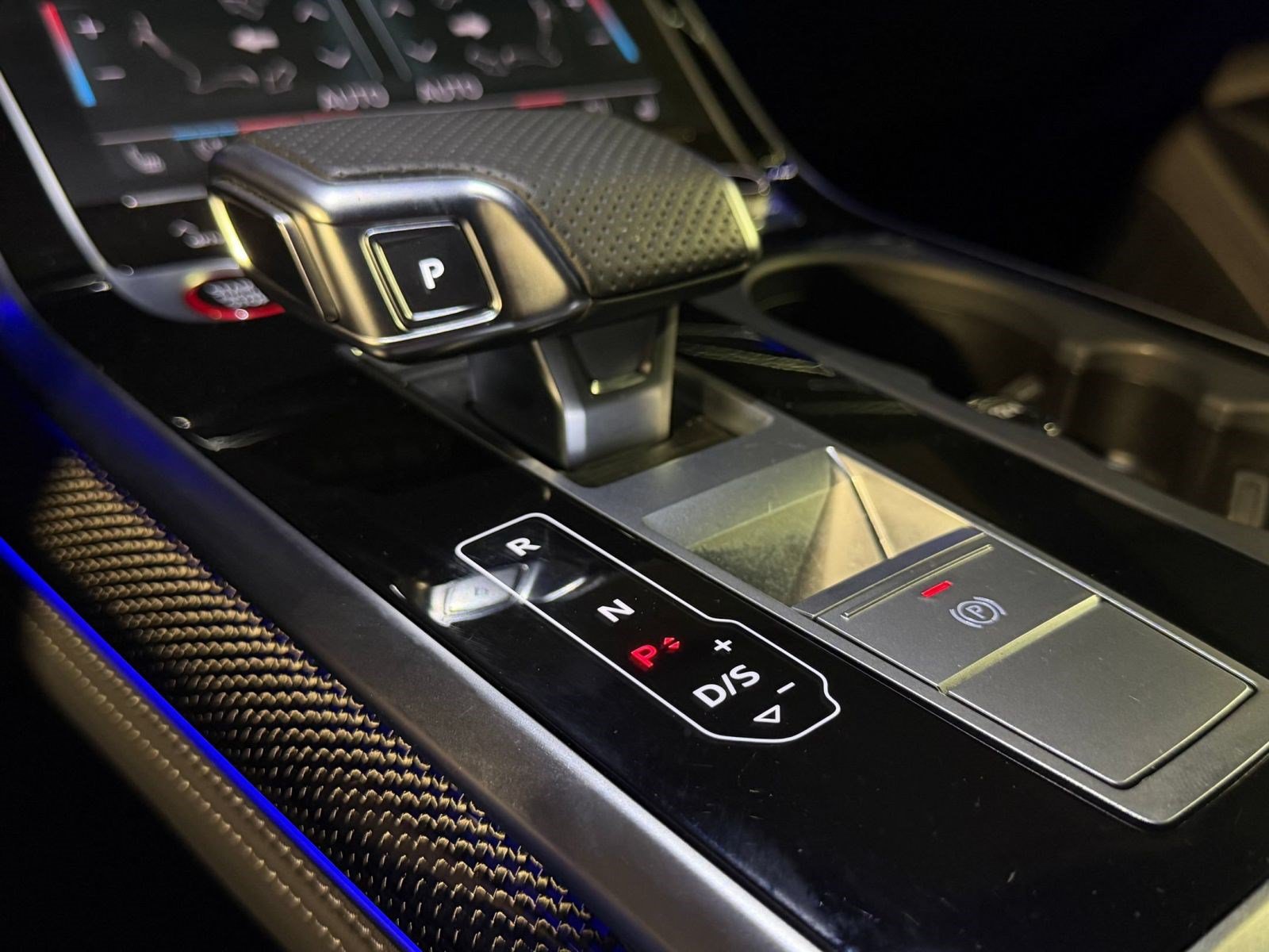 Certified 2023 Audi SQ8 Prestige AWD/4WD image 17
