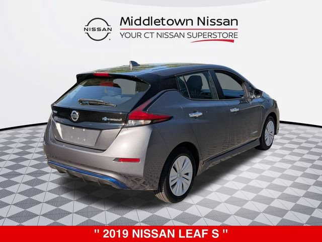 Used 2019 Nissan Leaf S w/ S Charge Package FWD image 3