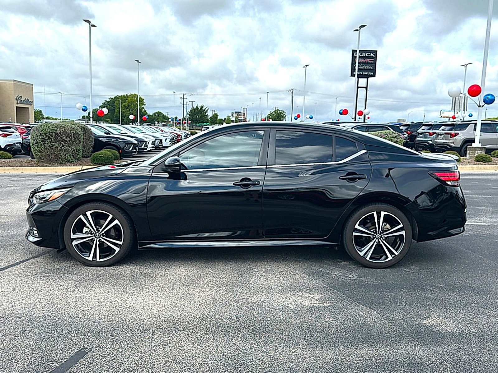 Used 2021 Nissan Sentra SR w/ SR Premium Package FWD image 5