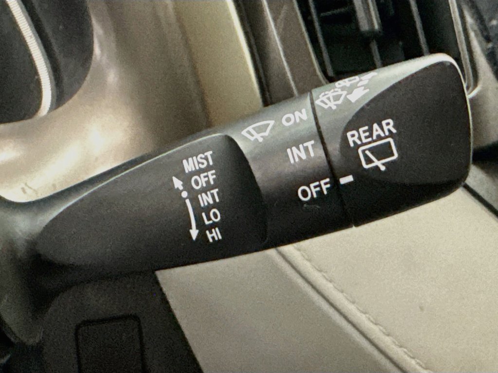 Used 2013 Toyota RAV4 LE FWD image 13