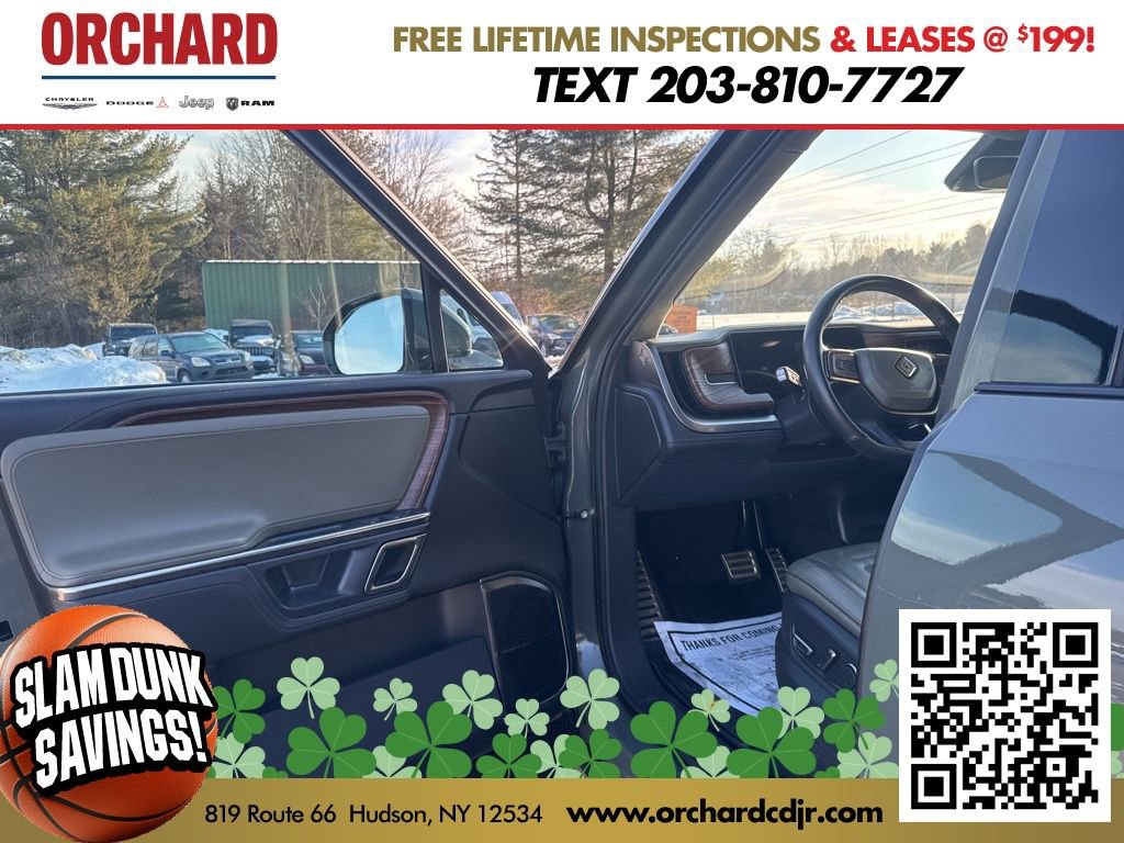 Used 2023 Rivian R1S Launch Edition image 18