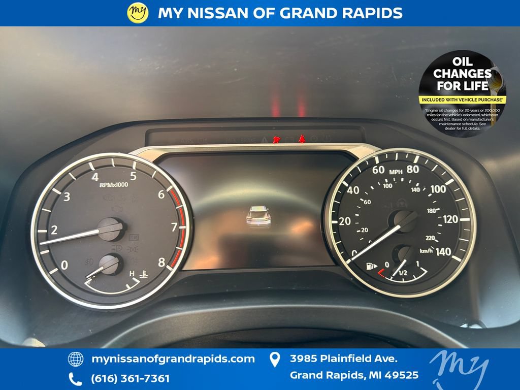 Used 2023 Nissan Rogue SV AWD/4WD image 19