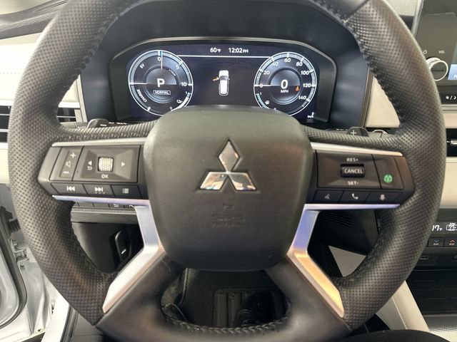 Used 2023 Mitsubishi Outlander SEL AWD/4WD image 19