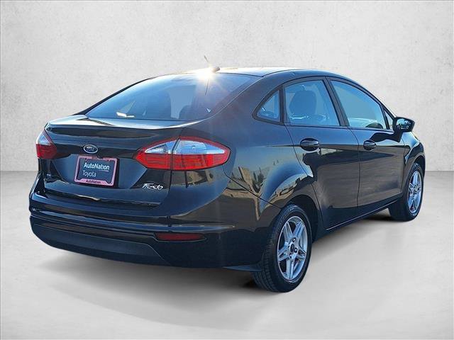 Used 2019 Ford Fiesta SE image 5