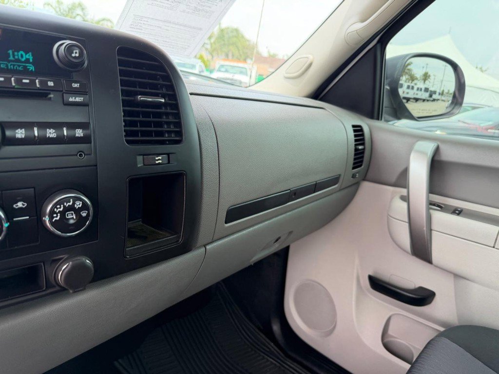 Used 2013 GMC Sierra 1500 W/T RWD image 25