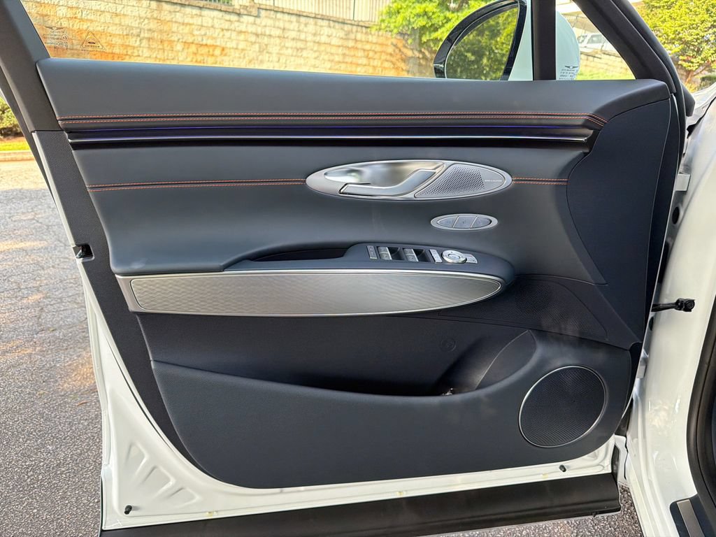 New 2026 Genesis GV70 2.5T Sport Prestige AWD/4WD image 10