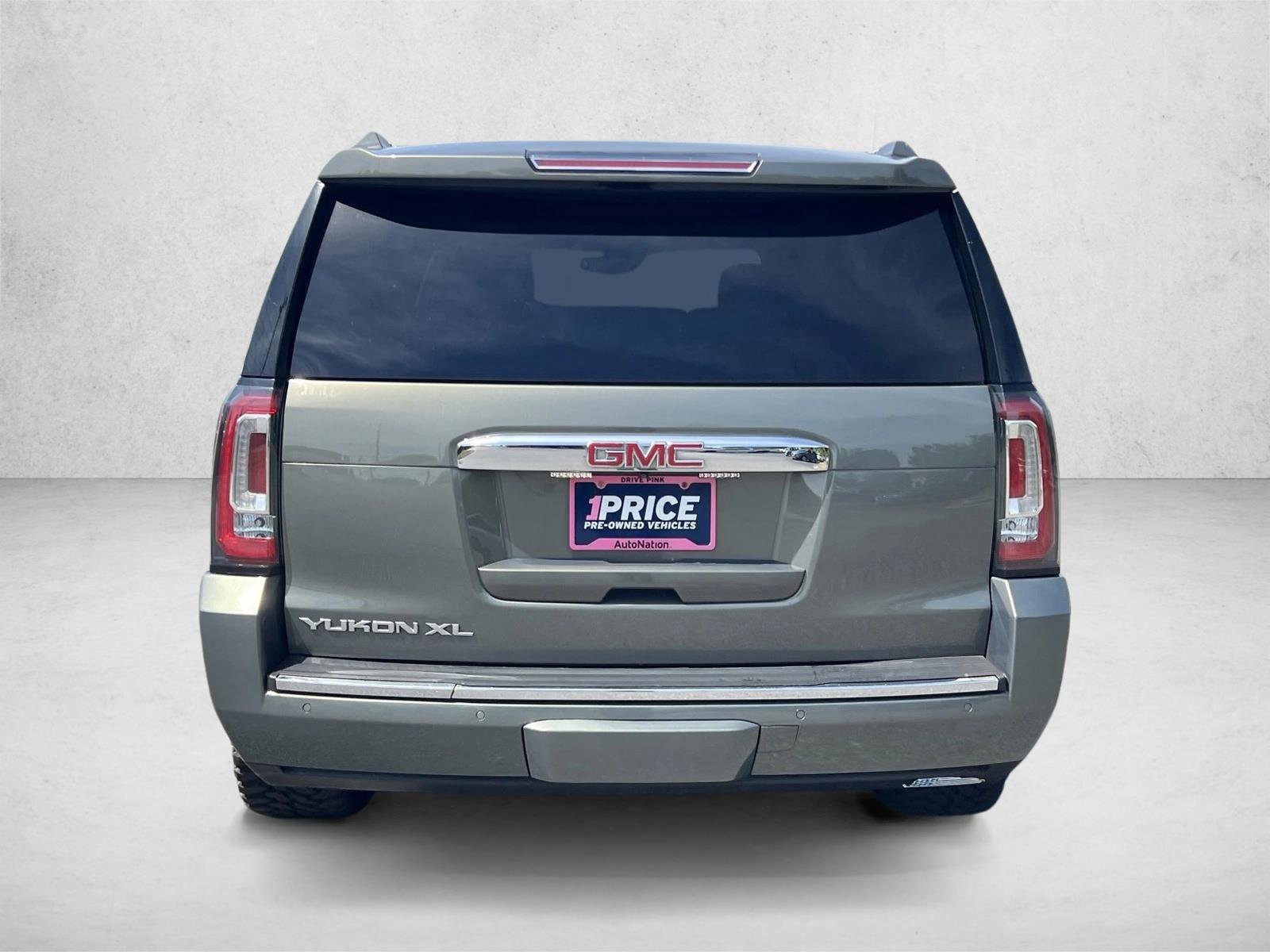Used 2018 GMC Yukon XL Denali AWD/4WD image 6