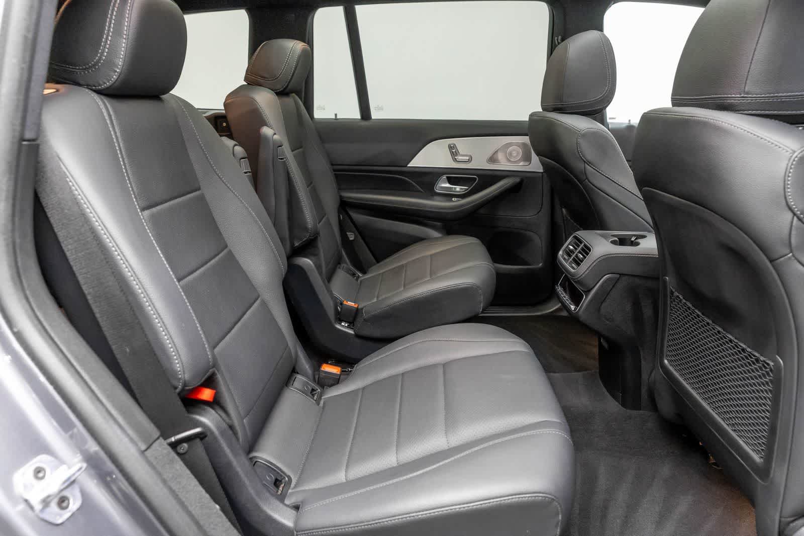 Used 2025 Mercedes-Benz GLS 450 4MATIC image 18