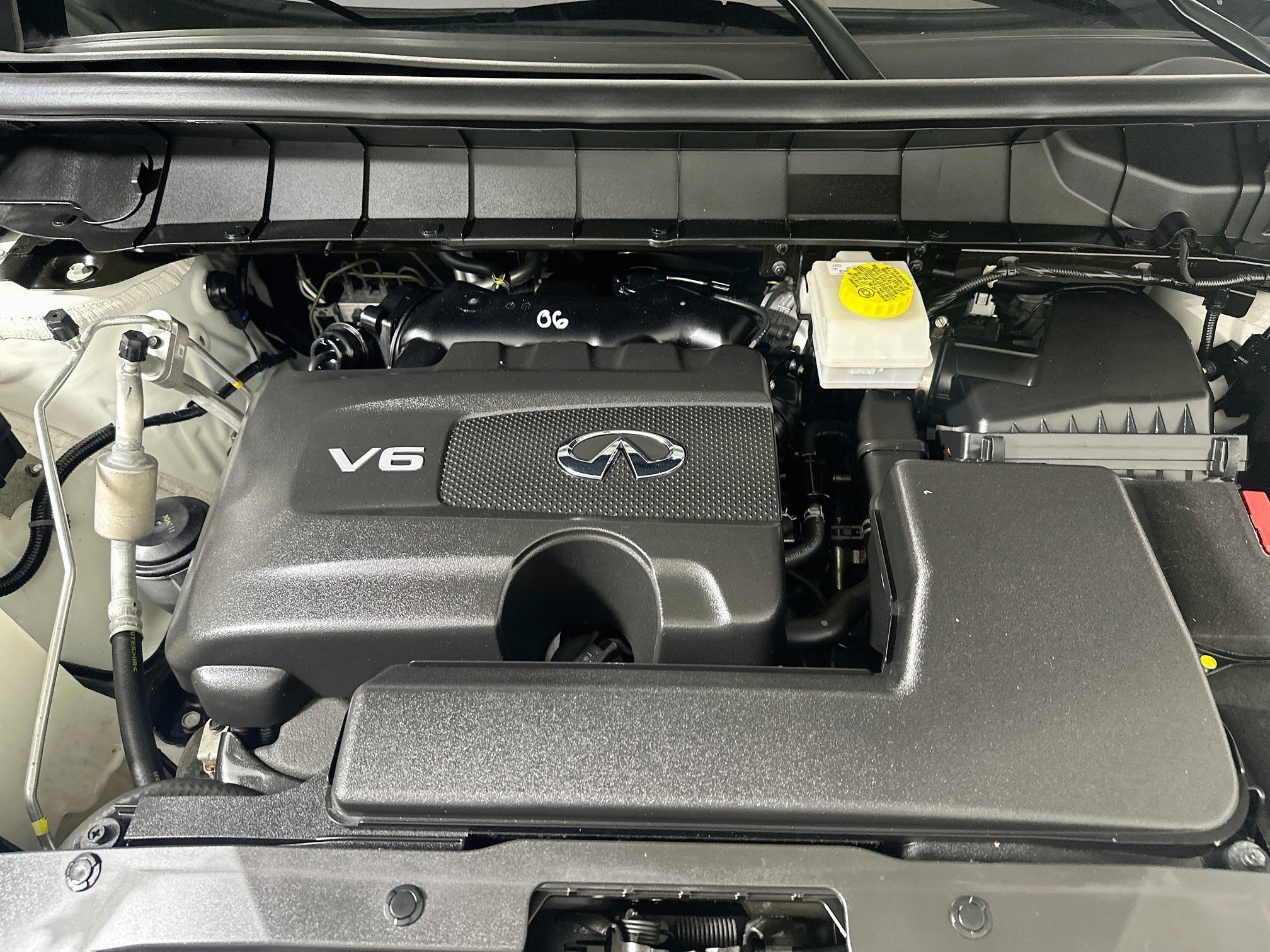 Used 2023 INFINITI QX60 Luxe AWD/4WD image 37
