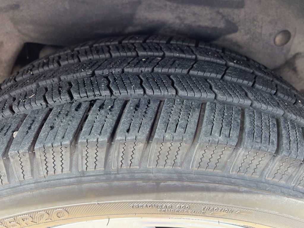Used 2019 Ford Expedition XLT w/ Equipment Group 202A RWD image 11