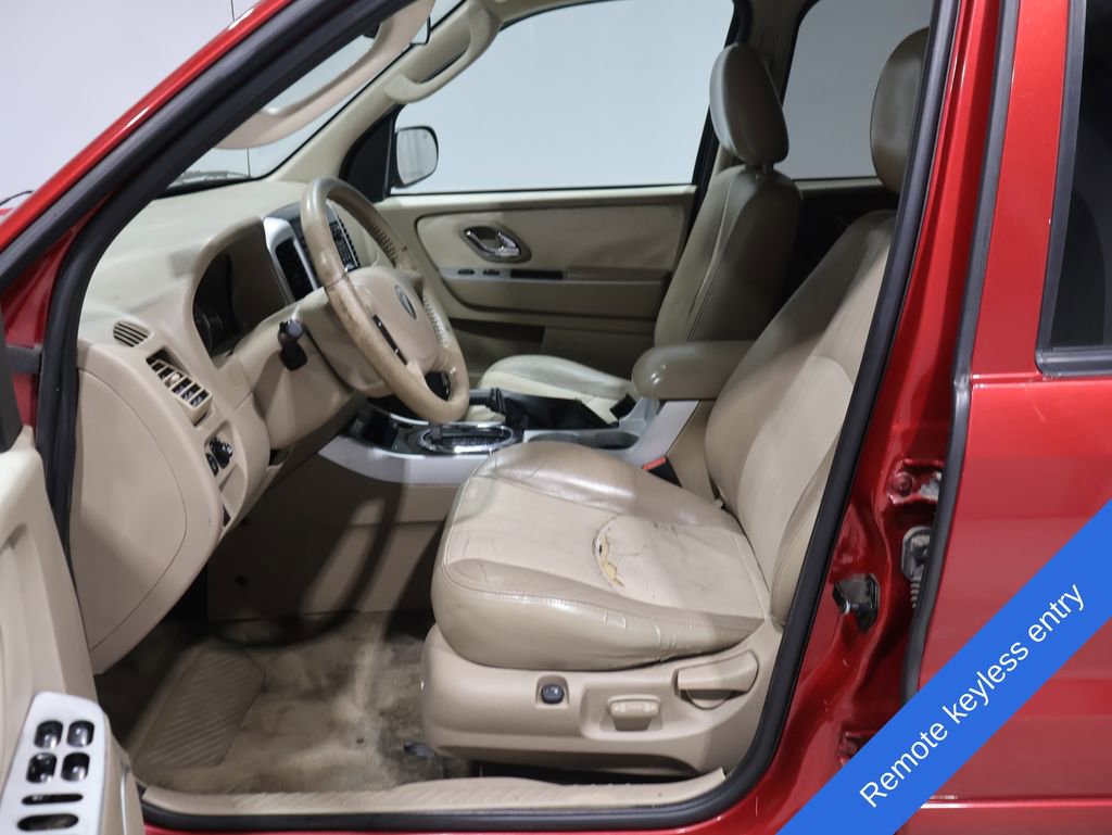 Used 2006 Mercury Mariner Luxury image 2