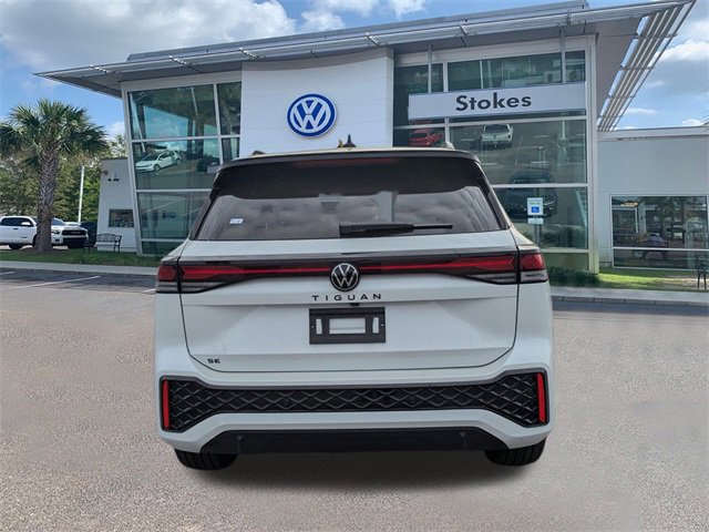 New 2026 Volkswagen Tiguan SE R-Line image 5