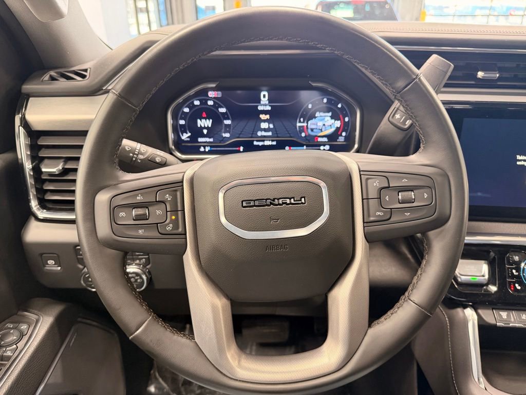 Used 2024 GMC Sierra 2500 Denali w/ Denali Reserve Package image 34