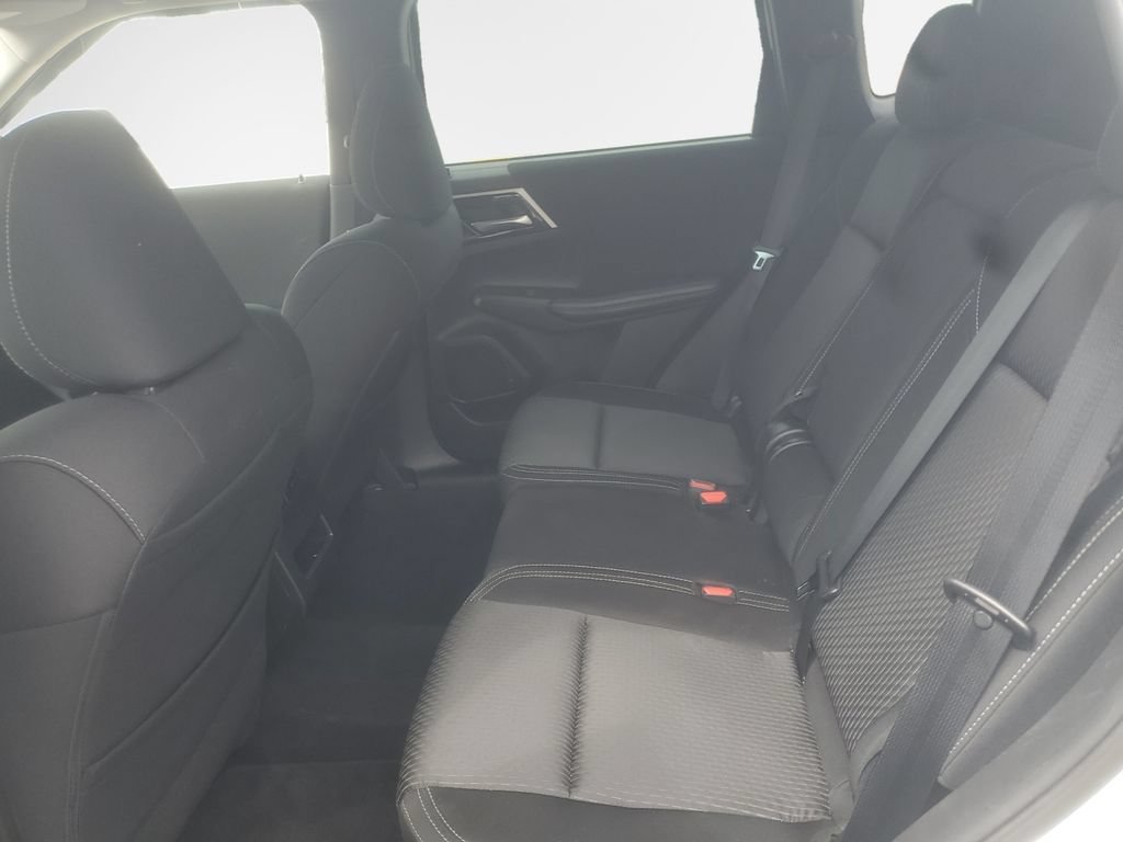 Used 2023 Mitsubishi Outlander ES AWD/4WD image 24
