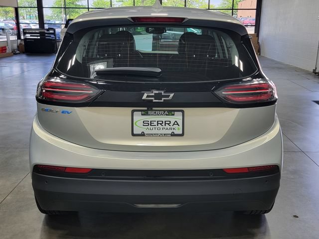Certified 2023 Chevrolet Bolt LT w/ Infotainment Package FWD image 6