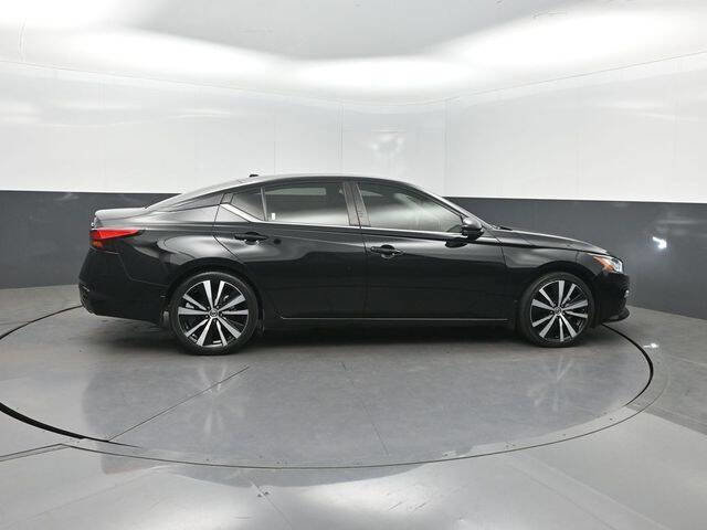 Used 2022 Nissan Altima 2.0 SR image 31