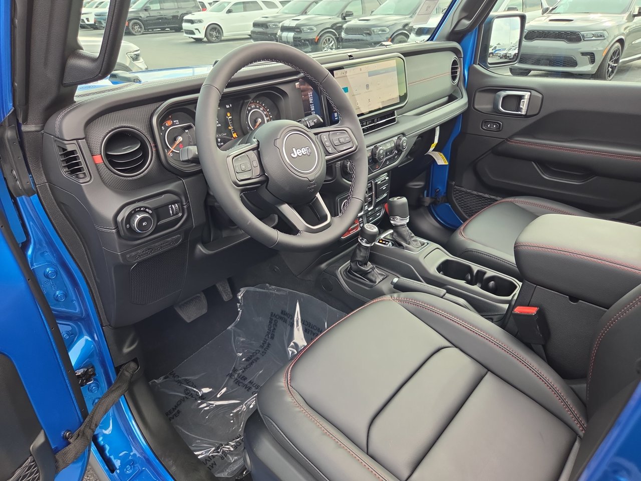 New 2026 Jeep Wrangler Unlimited Rubicon w/ Steel Bumper Group AWD/4WD image 20