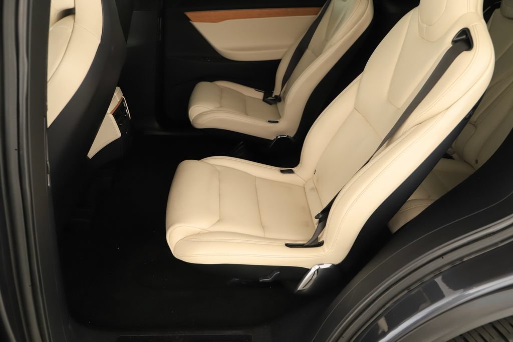 Used 2019 Tesla Model X AWD/4WD image 27