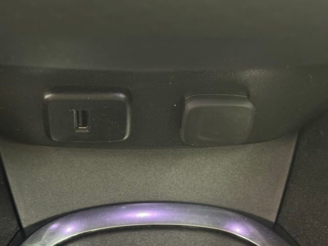 Used 2018 Chevrolet Malibu LT image 24