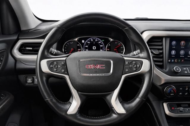 Used 2021 GMC Acadia Denali w/ Denali Ultimate Package AWD/4WD image 29
