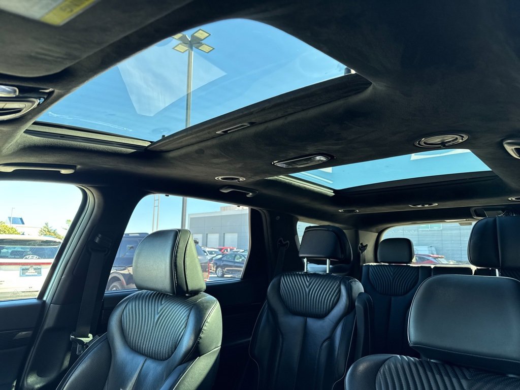 Used 2023 Hyundai Palisade Calligraphy image 20