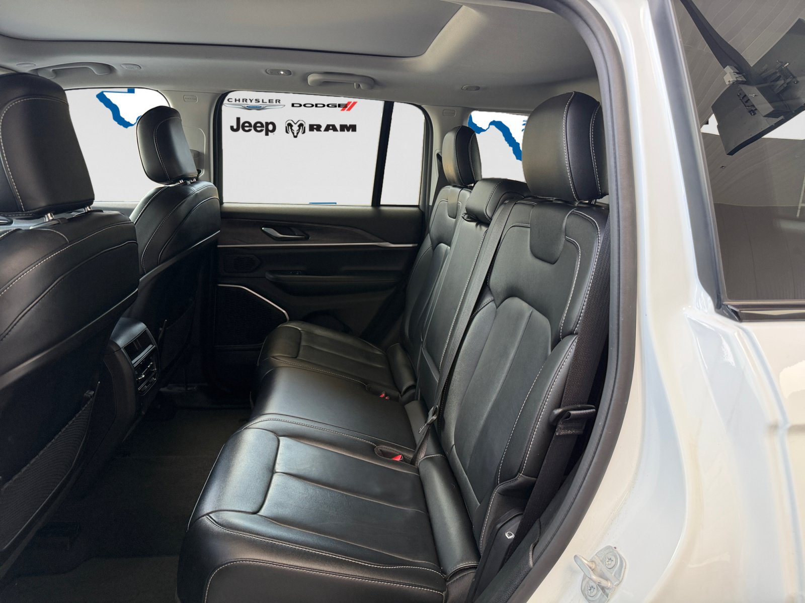 Used 2022 Jeep Grand Cherokee Limited 4xe AWD/4WD image 22