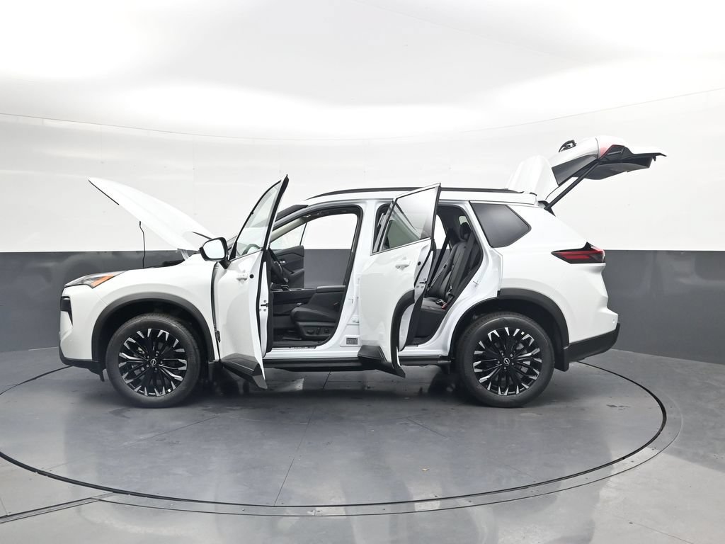 New 2026 Nissan Rogue Dark Armor FWD image 50