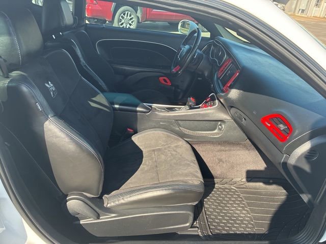Used 2018 Dodge Challenger R/T Scat Pack w/ Leather Interior Group image 26
