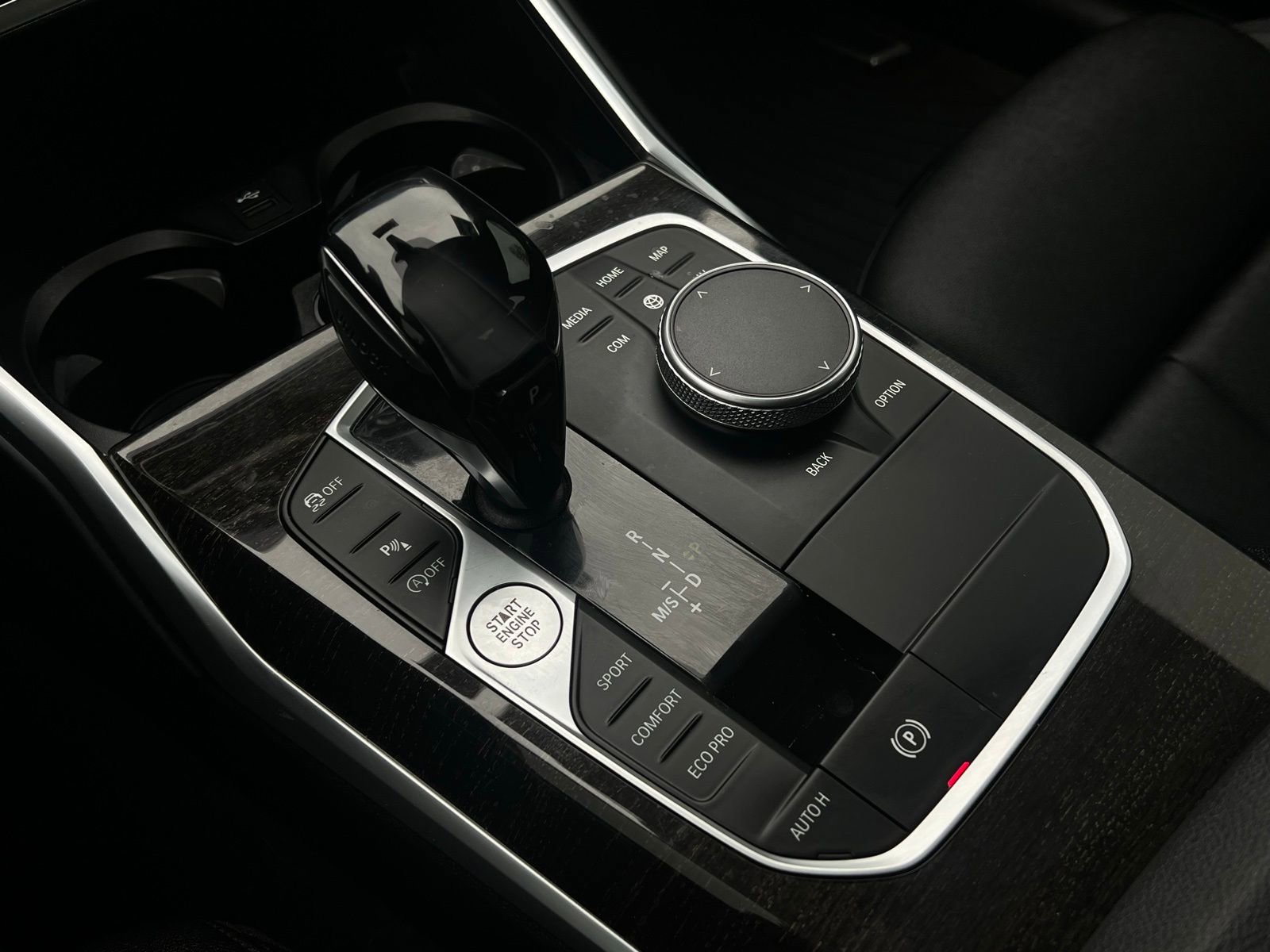 Used 2021 BMW 330i xDrive Sedan w/ Convenience Package image 16