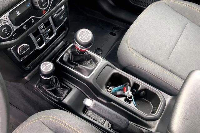 Certified 2025 Jeep Wrangler Sport image 15