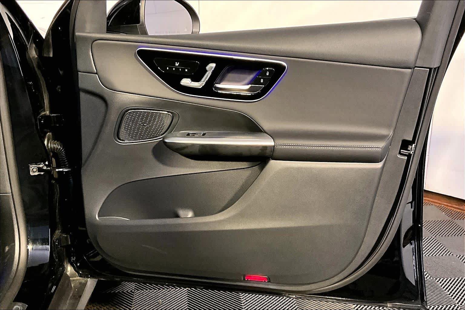 Certified 2026 Mercedes-Benz GLC 300 4MATIC image 23