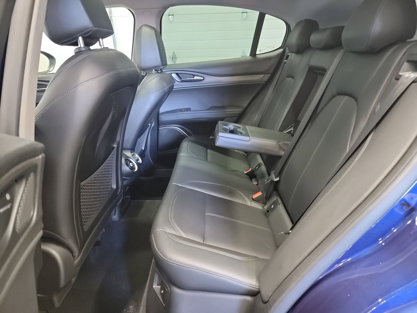 Used 2021 Alfa Romeo Stelvio Ti AWD/4WD image 28