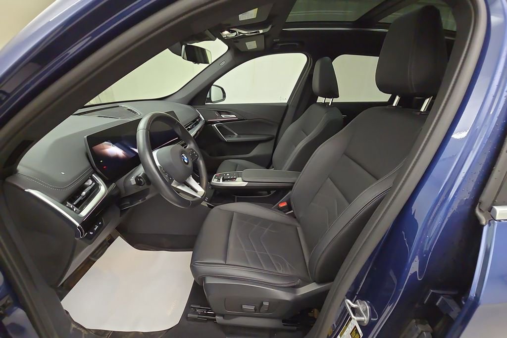 Certified 2023 BMW X1 xDrive28i w/ Convenience Package image 12