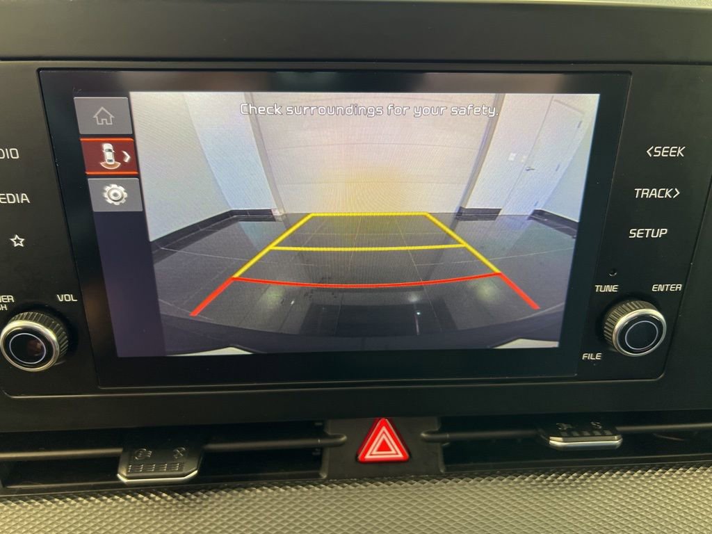 Used 2023 Kia Sportage LX image 11