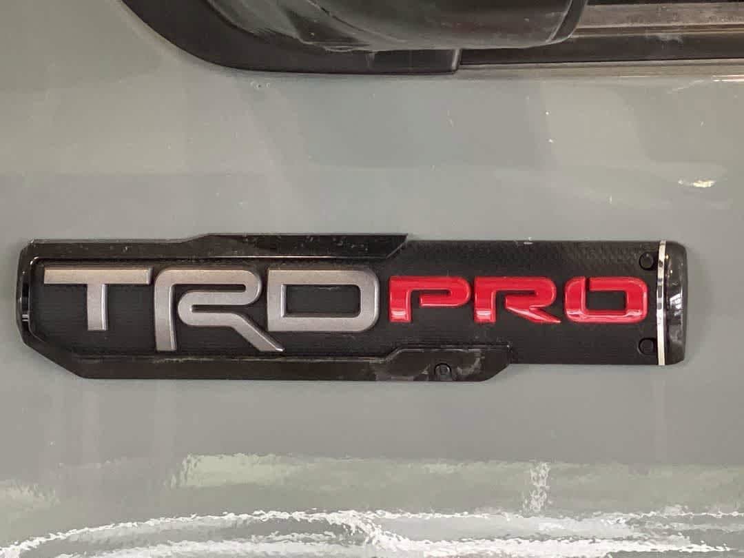 Used 2021 Toyota Tacoma TRD Pro AWD/4WD image 11